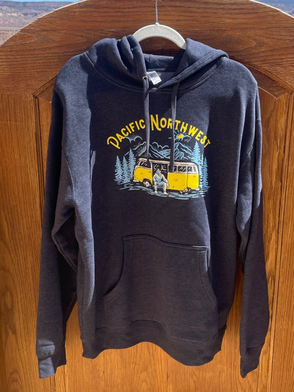 New Without Tags ~ Sasquatch Bus Hoodie Navy (Large/Unisex)